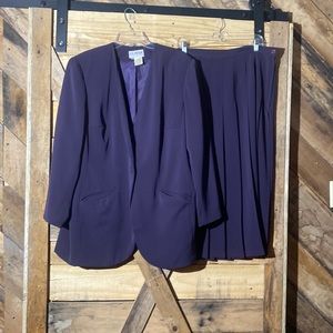 HOLD FOR NAN Hook Pleated Skirt Set Size 20W